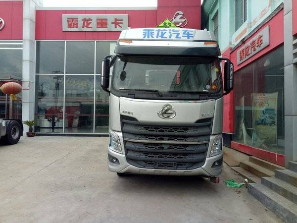 2万元 淄博乘龙h7牵引车促销中