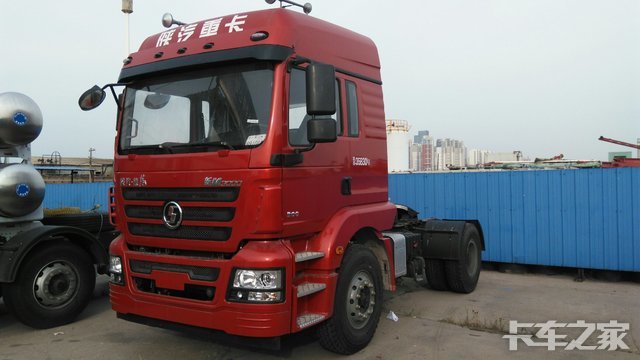 仅售23万 天津德龙新M3000牵引车促销中