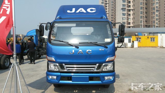 仅售7.98万元 天津骏铃H330载货车促销