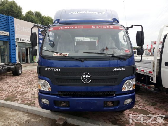 仅售8.8万元 长春欧马可3系载货车促销