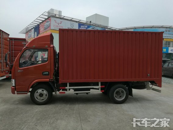 驾驶室配置 可翻驾驶室 发动机型号 常柴4f20btci发动机 马力 68 排放