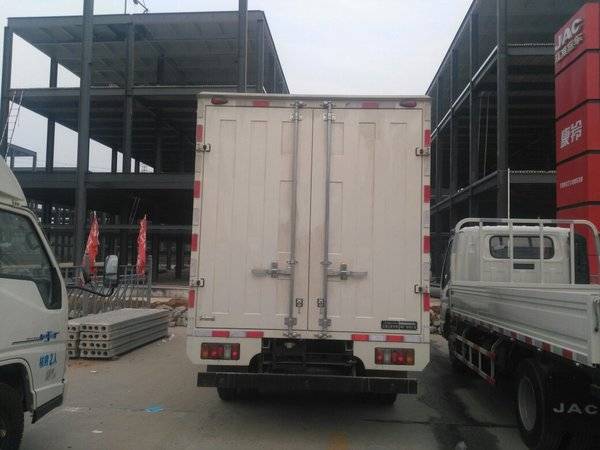 ����һ̨ ֣���¿����ػ����һ�0.6��Ԫ