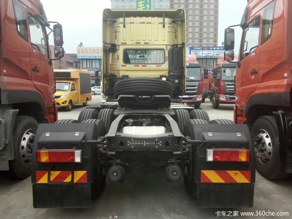 新车促销 成都东风天龙牵引车现售33万