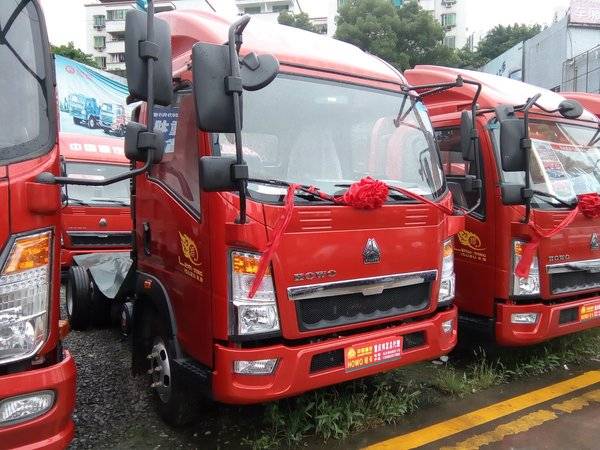 回馈用户 重庆悍将轻卡底盘钜惠0.8万元