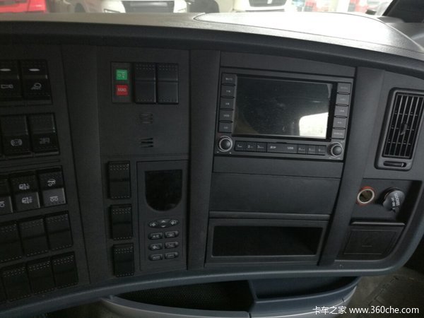 直降1.08万元 杭州豪沃T7H牵引车促销中