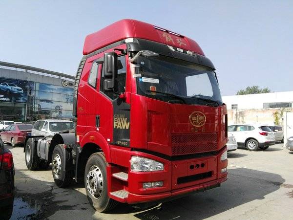 仅此一台 漯河解放j6p牵引车钜惠1.0万