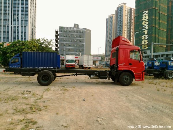 裸车价13.98万 深圳昊龙中卡载货车促销