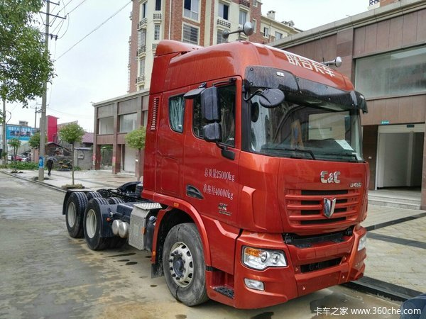 直降5千 宜春联合卡车U460牵引车大促销
