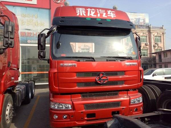 直降20万元滨州乘龙m5牵引车促销中