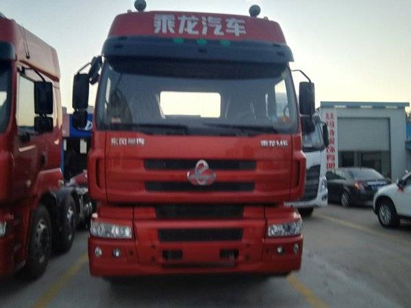 新车优惠 盐城乘龙M5牵引车仅售25.8万