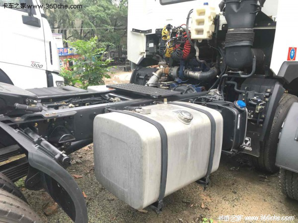 巨惠1万元 深圳徐工祺龙单桥牵引促销
