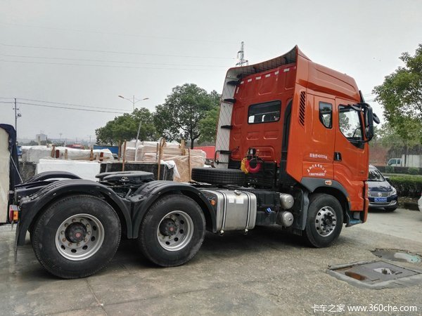 直降4.4万元 宜春东风乘龙H7牵引车促销