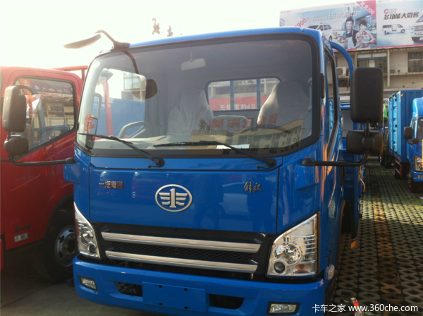 虎vn4.2米栏板车新车到店