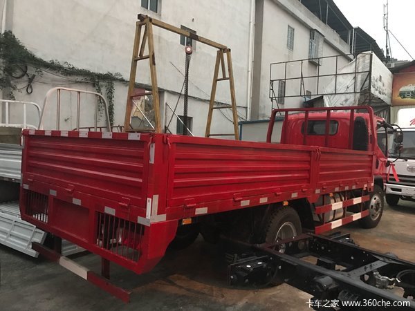 新车到店 漳州解放麟V轻卡仅售13.2万元