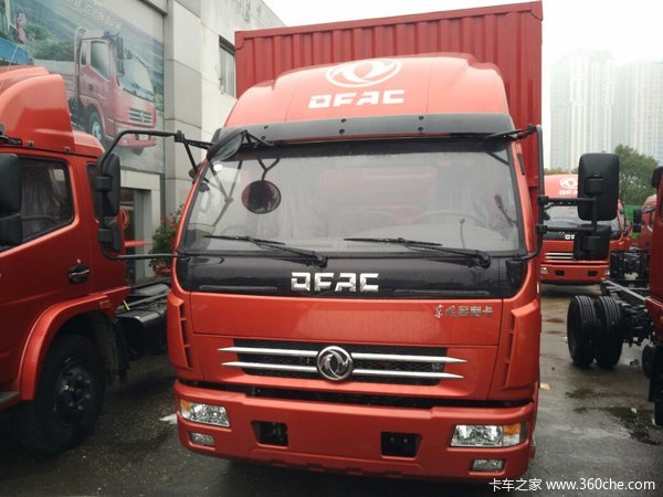 回馈用户 长沙多利卡D6载货车钜惠0.5万