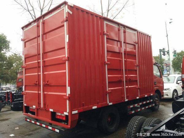 回馈用户 长沙多利卡D6载货车钜惠0.5万