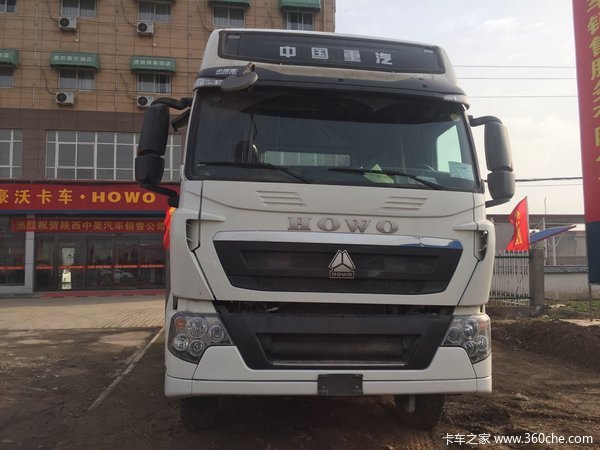 新车优惠 西安HOWO T7H牵引车仅33.5万
