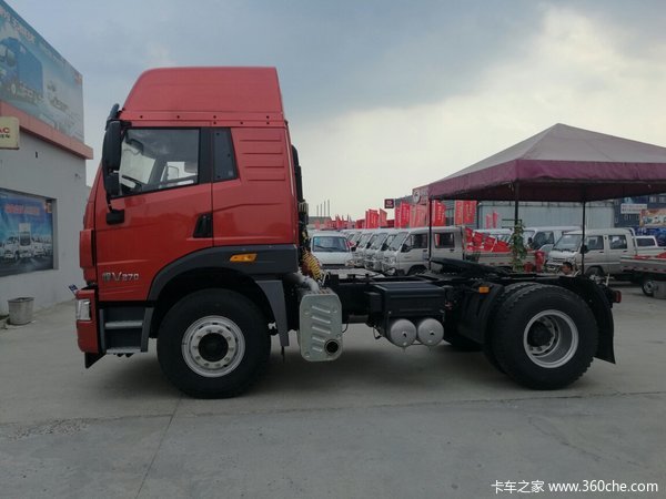 回馈用户 杭州解放J6P牵引车钜惠0.5万