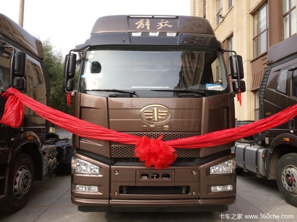 仅售36.5万元 吉林解放J6P牵引车促销中