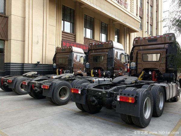 仅售36.5万元 吉林解放J6P牵引车促销中