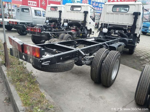 回馈用户 深圳金杯骐运载货底盘钜惠1万