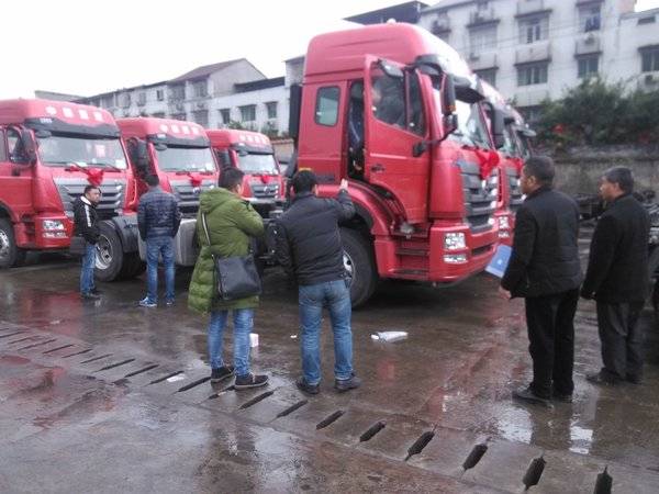 一次购车15台 重庆铁马重汽豪翰已交车