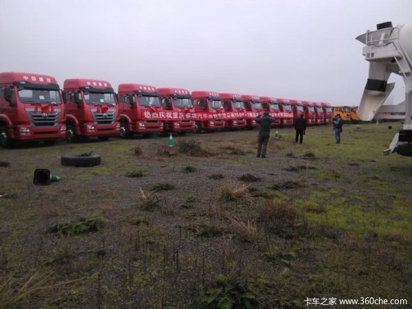 一次购车15台 重庆铁马重汽豪翰已交车