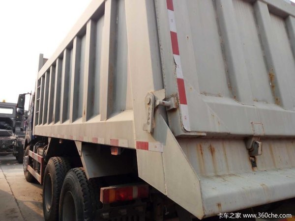 仅售24万元 济南重汽豪沃A7自卸车促销中