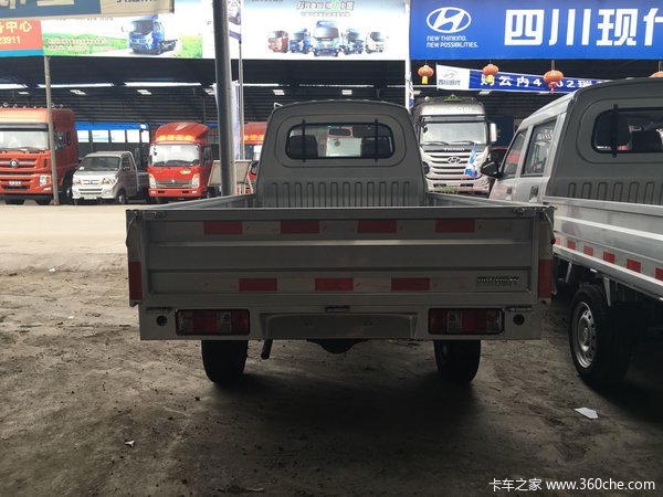 年底促销 重庆瑞逸载货车现售2.88万元