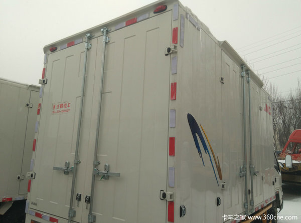 江铃凯锐800重载黄牌让利5000元