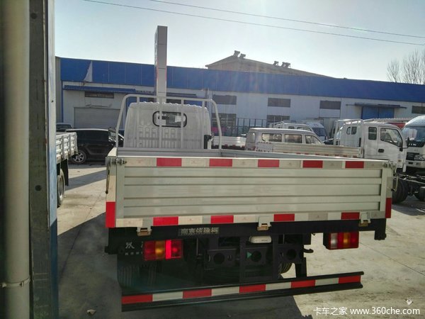 回馈用户 商丘上骏X系载货车钜惠0.7万
