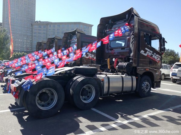 仅售35.6万元 长春解放JH6牵引车促销中