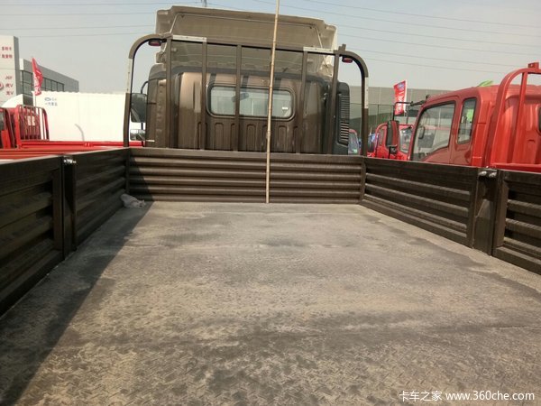 国五优惠 枣庄悍将载货车仅售10.6万元