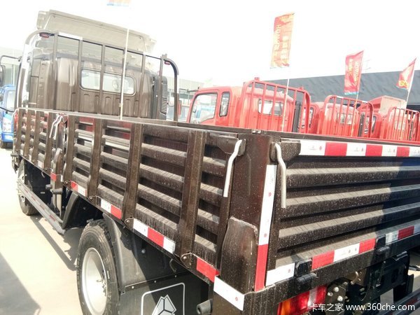 国五优惠 枣庄悍将载货车仅售10.6万元