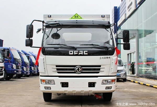 直降0.3万 佛山多利卡D6危运车促销中