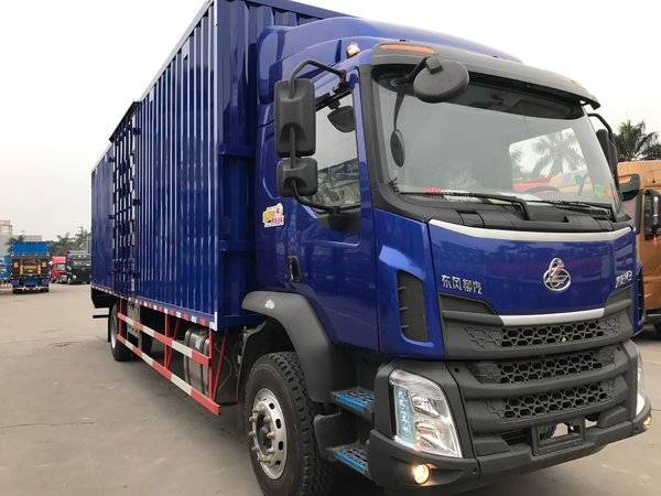 新车到店东莞柳汽新乘龙m3仅售198万