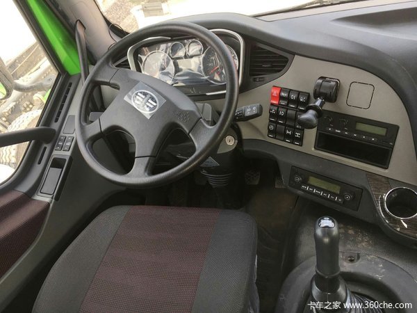 国五自卸优惠 菏泽解放J6P自卸车热卖中