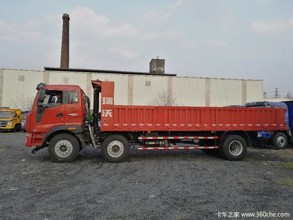 仅售23.9万元 杭州瑞沃中卡载货车促销