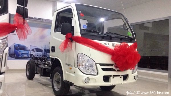 新车到店 上海跃进小福星S50Q底盘3.9万