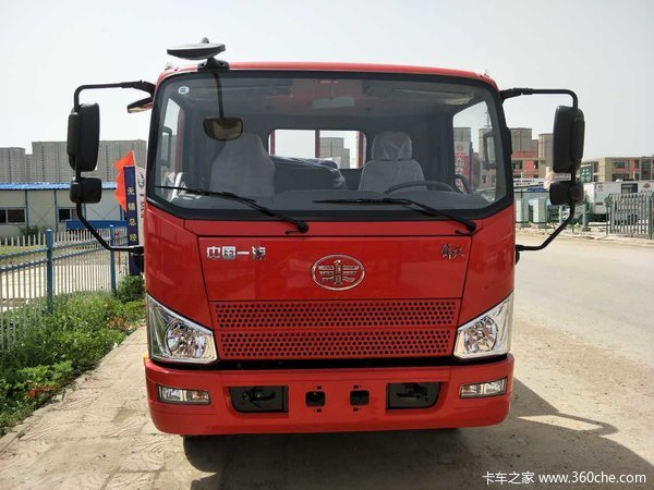 解放j6f5米2单排栏板车今日到店