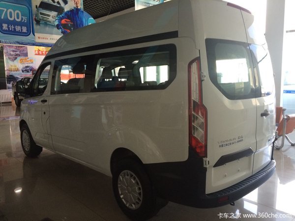 直降1.02万 呼和浩特江铃新全顺促销中