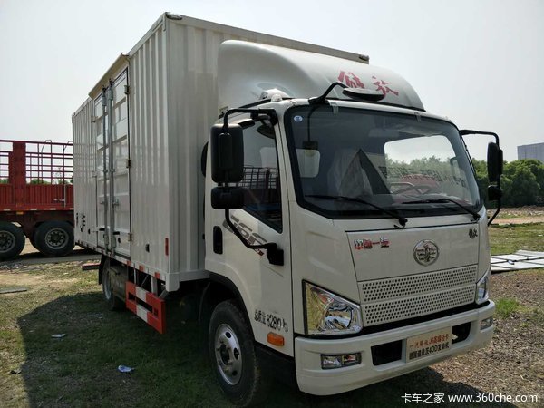 解放j6f52米单排厢车今日到店