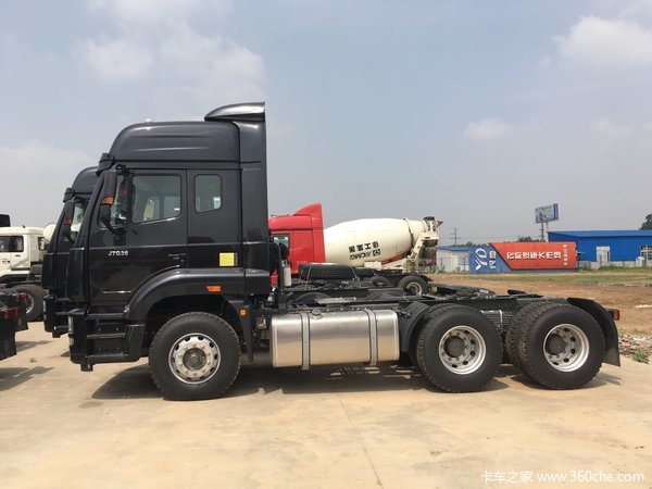 新车到店 徐州豪瀚J7G牵引车仅售29.5万