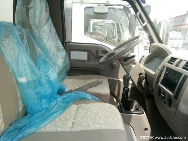 直降1万元 济宁同鑫领航1载货车促销中