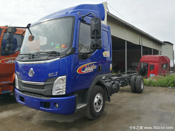 2017年05月20日乘龙l3载货车新车抵达贵港市超大汇友汽车销售服务有限