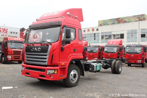 首页 行情导购 降价促销车型名称 江淮 格尔发k6l中卡180马力 4×2 7.