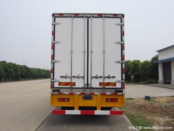 直降0.8万元 随州东风天锦冷藏车促销中