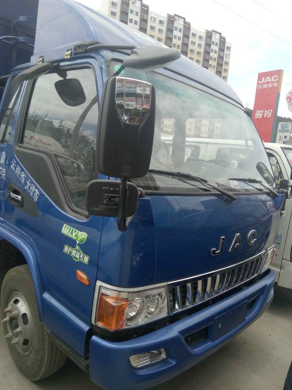 8米排半仓栏整车  详情表 车型名称 江淮 骏铃e6 143马力 3.