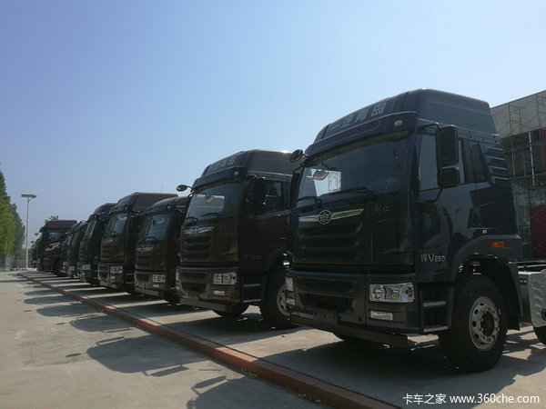 解放载货冰爽季，8888元豪礼等你来