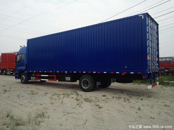 仅售22.9万 南京欧曼ETX9.6米厢货促销